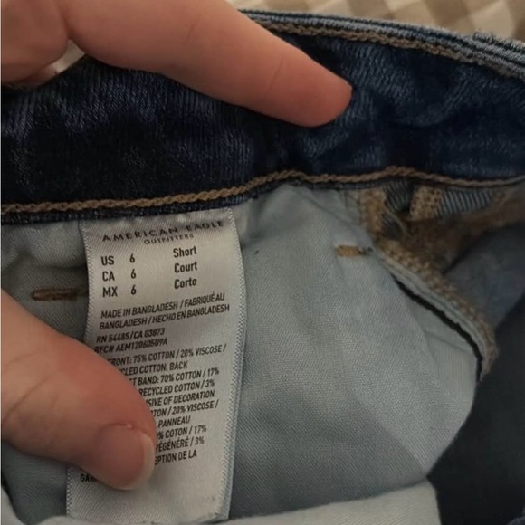 American Eagle Mom Jeans - Picture 5 of 5
